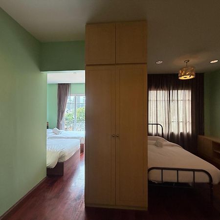 Greenview Ekkamai10 Suite Bangkok Kültér fotó