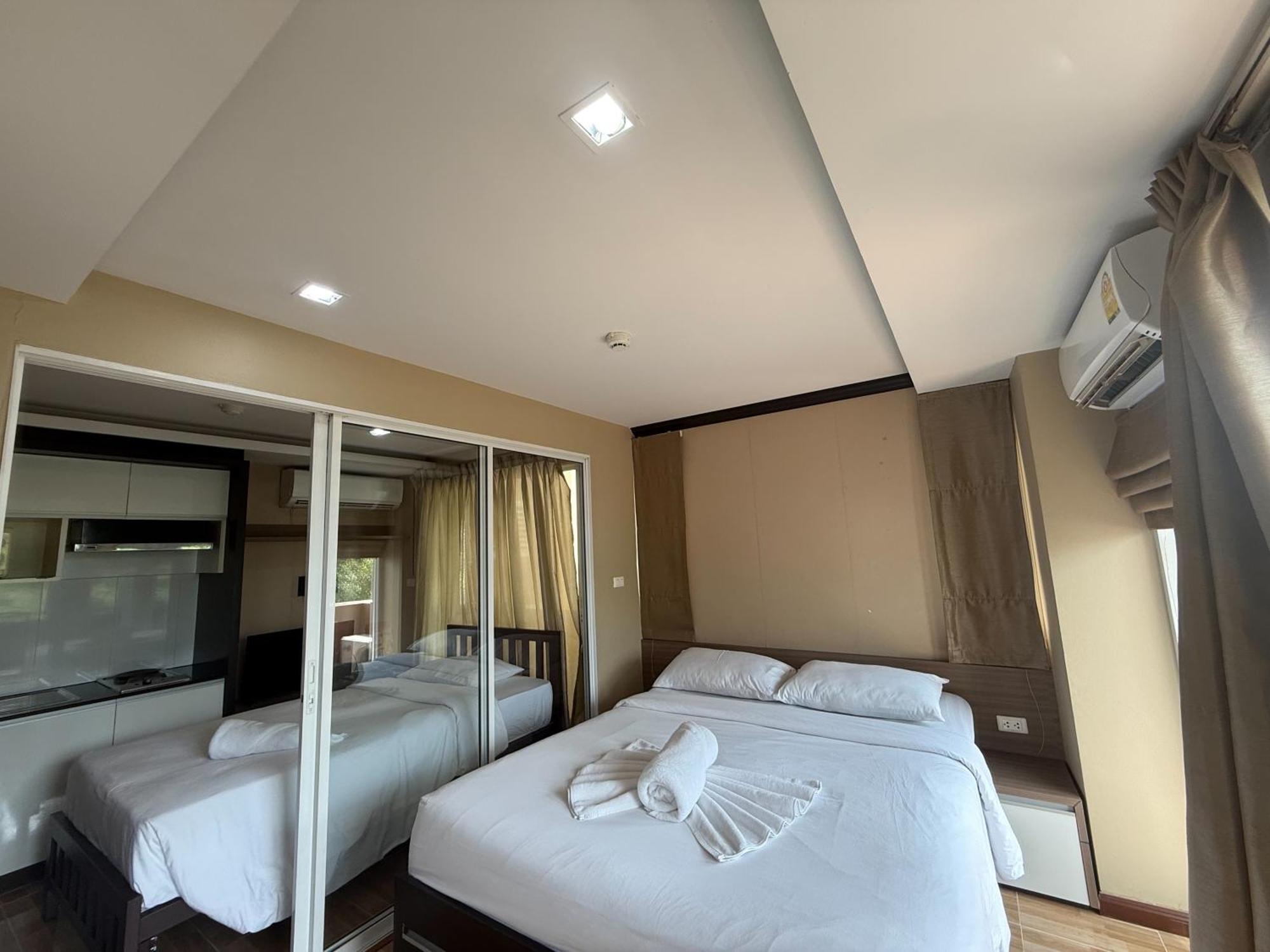 Greenview Ekkamai10 Suite Bangkok Kültér fotó