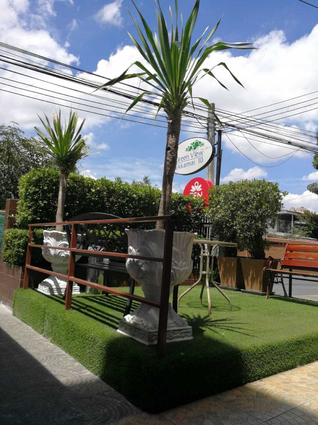 Greenview Ekkamai10 Suite Bangkok Kültér fotó